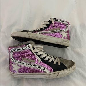 Slide Sequin High Top Slide Sequin High Top Sneaker
GOLDEN GOOSE